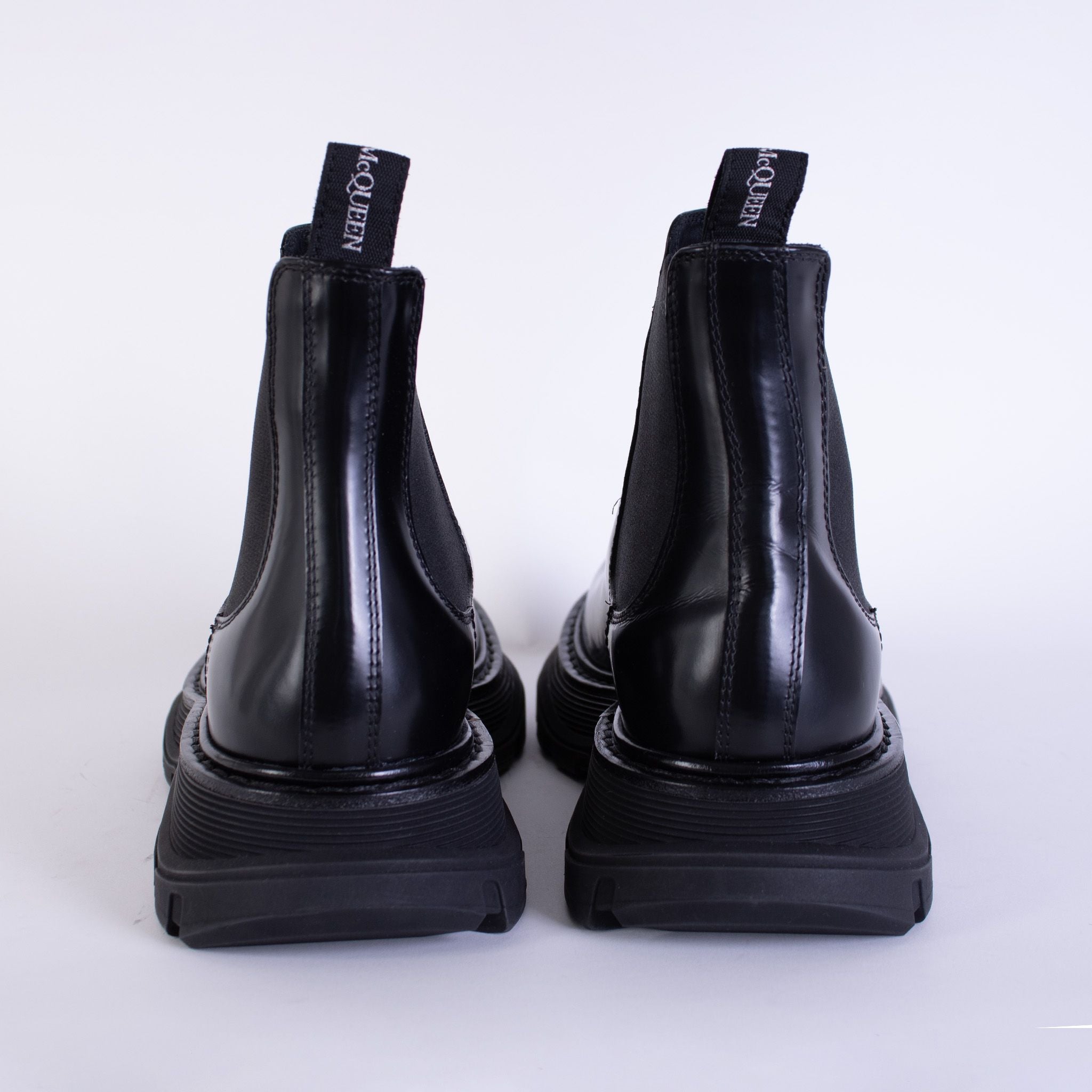 Alexander McQueen Black Leather Chelsea boots