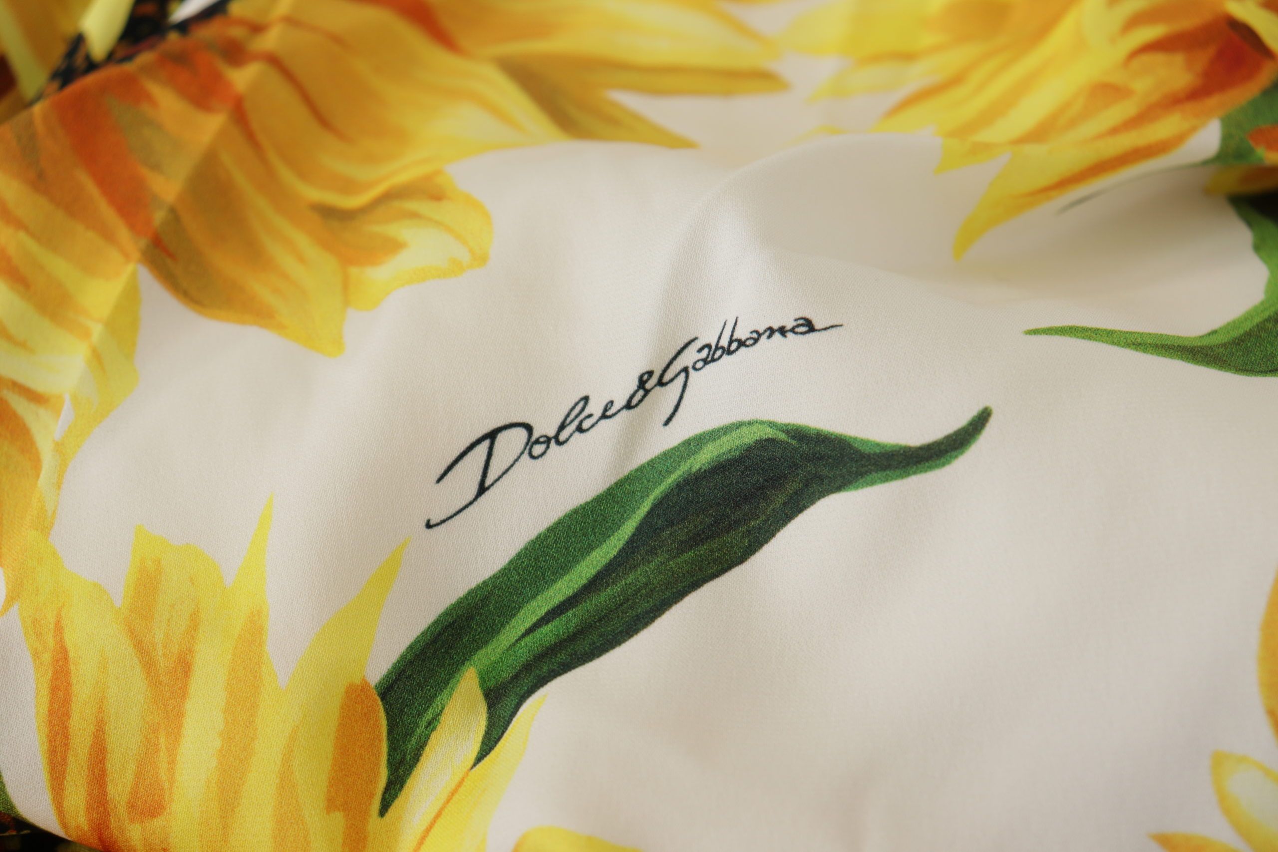 Dolce & Gabbana Elegant White Floral Print Midi Dress