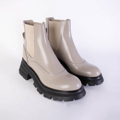 Alexander McQueen Grey Leather Chelsea Boots